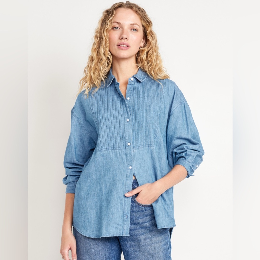 Old Navy Tuxedo Boyfriend Blue Button Down Shirt